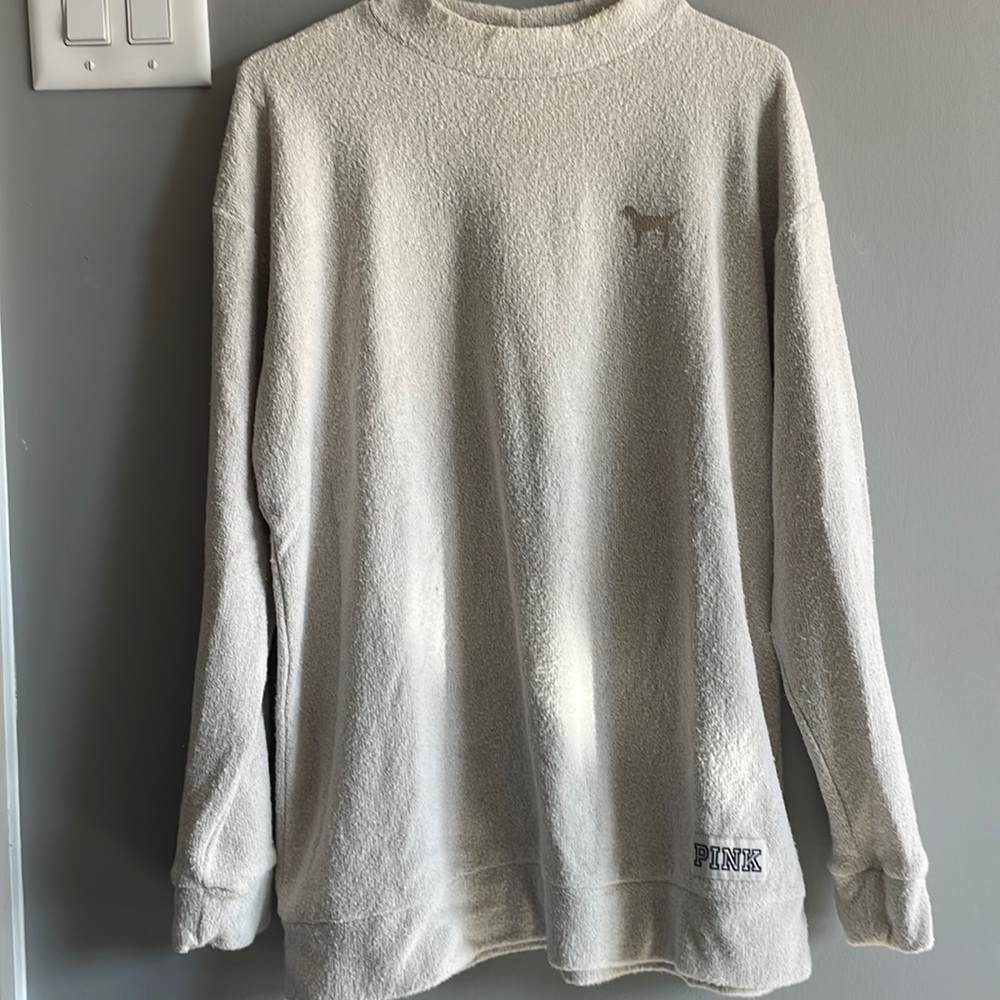 Pink crewneck